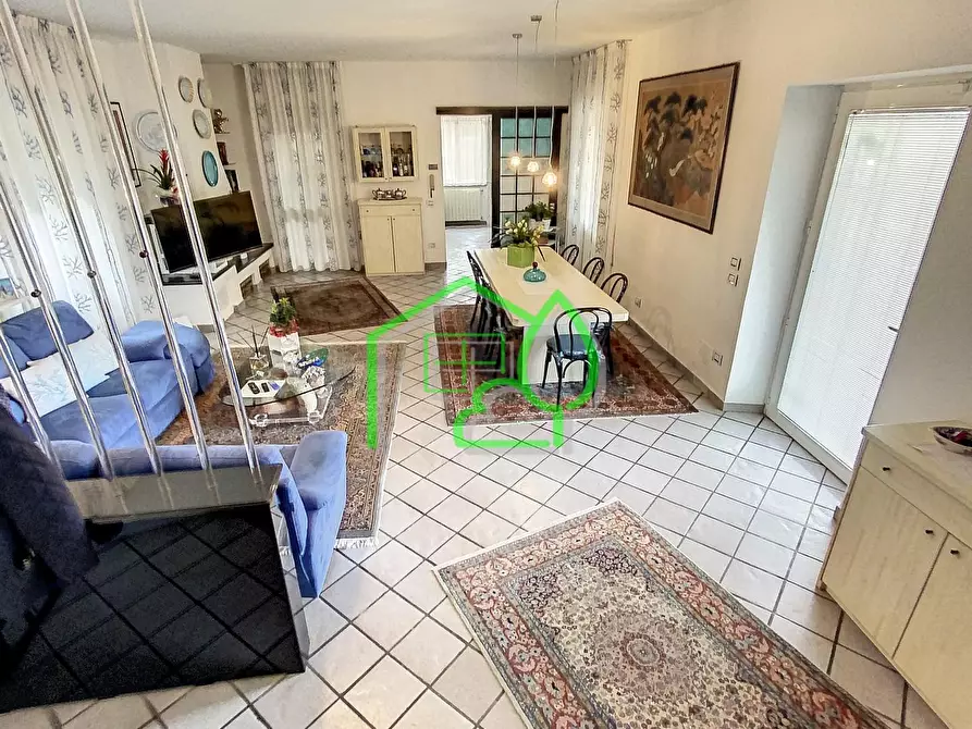 Immagine 13 di Casa bifamiliare in vendita  a Viareggio