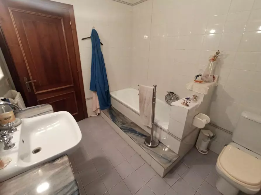 Immagine 12 di Villa in vendita  a Montopoli In Val D'arno