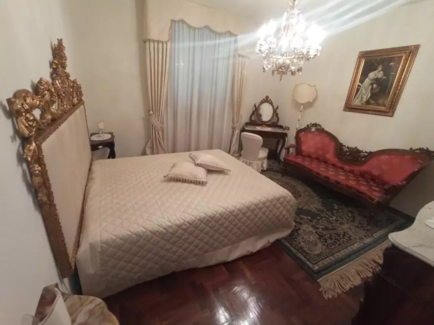 Immagine 28 di Villa in vendita  a Montopoli In Val D'arno