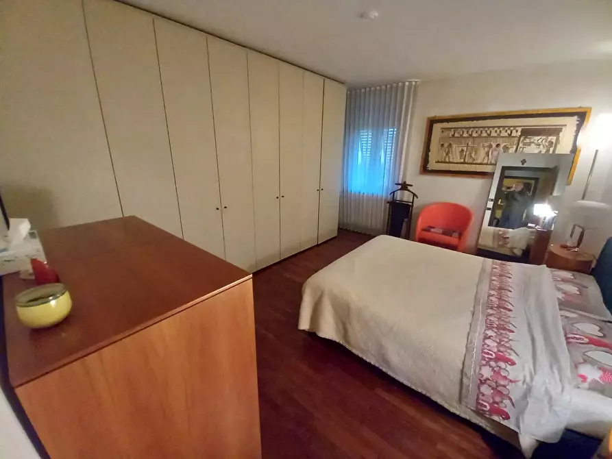 Immagine 30 di Villa in vendita  a Capannori