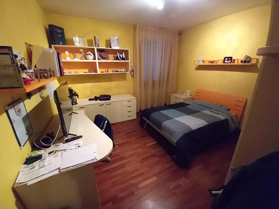 Immagine 29 di Villa in vendita  a Capannori