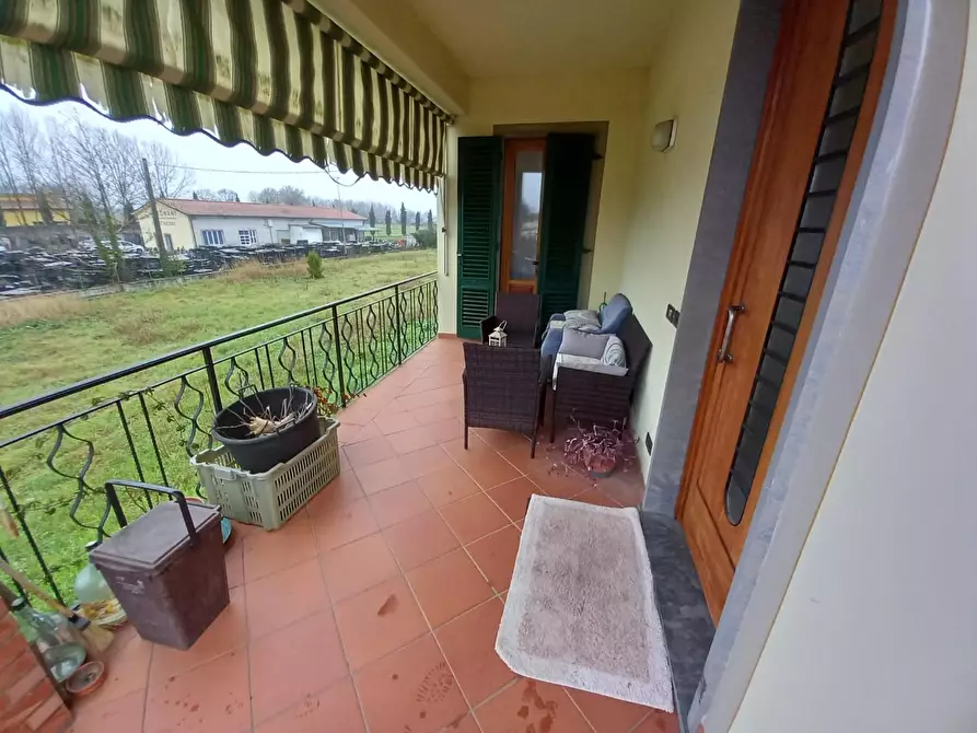 Immagine 22 di Villa in vendita  a Capannori