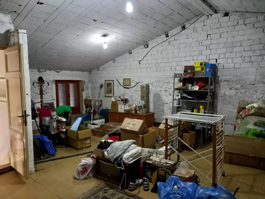 Immagine 36 di Villa in vendita  a Capannori