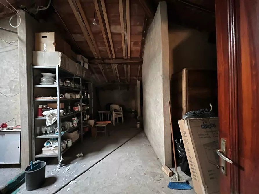 Immagine 25 di Villa in vendita  a San Miniato