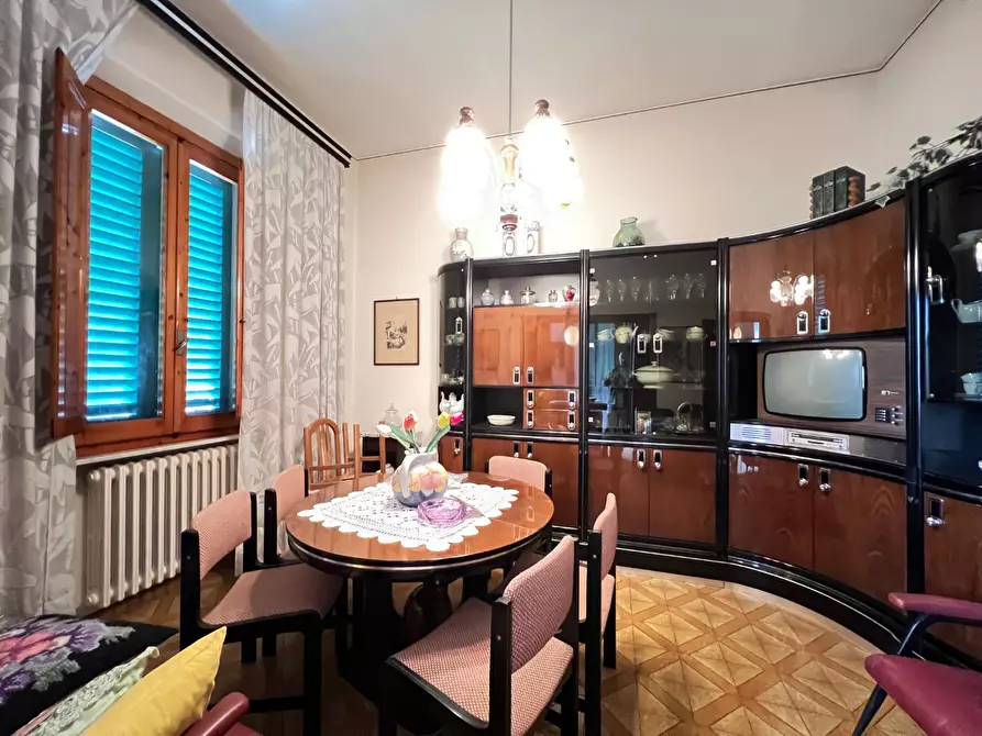 Immagine 18 di Villa in vendita  a San Miniato