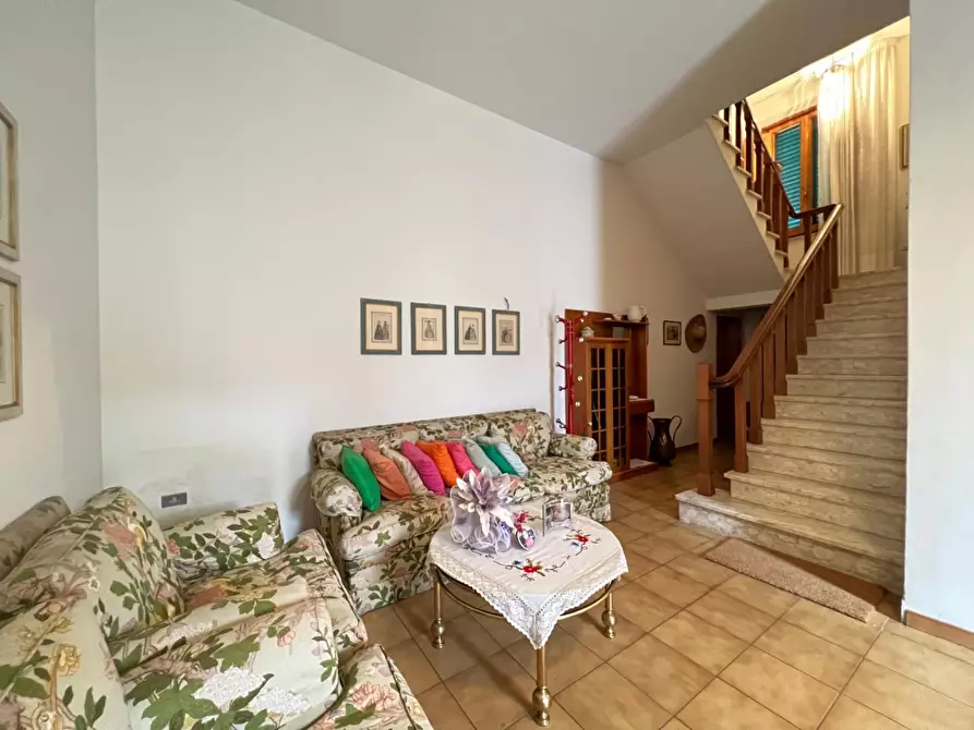 Immagine 30 di Villa in vendita  a San Miniato