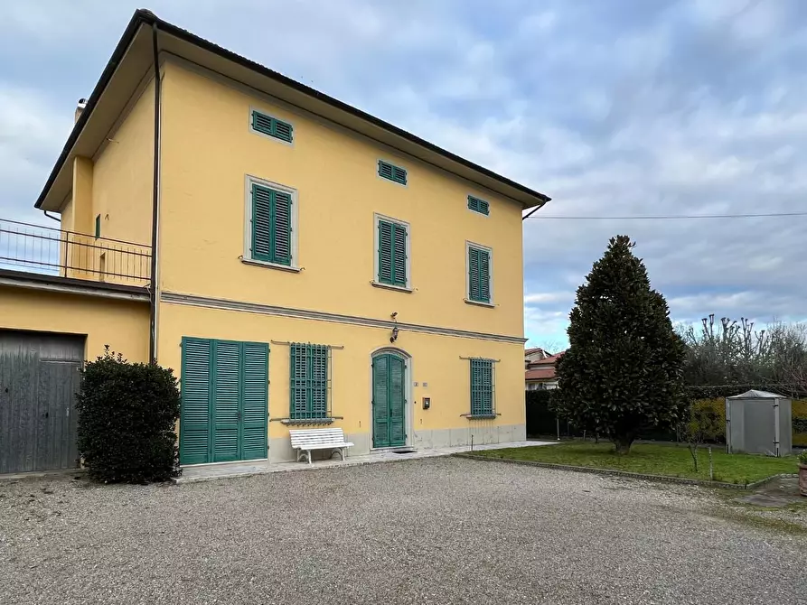 Immagine 9 di Villa in vendita  a San Miniato