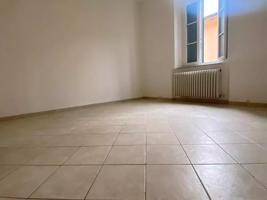 Immagine 10 di Villa in vendita  a San Giuliano Terme