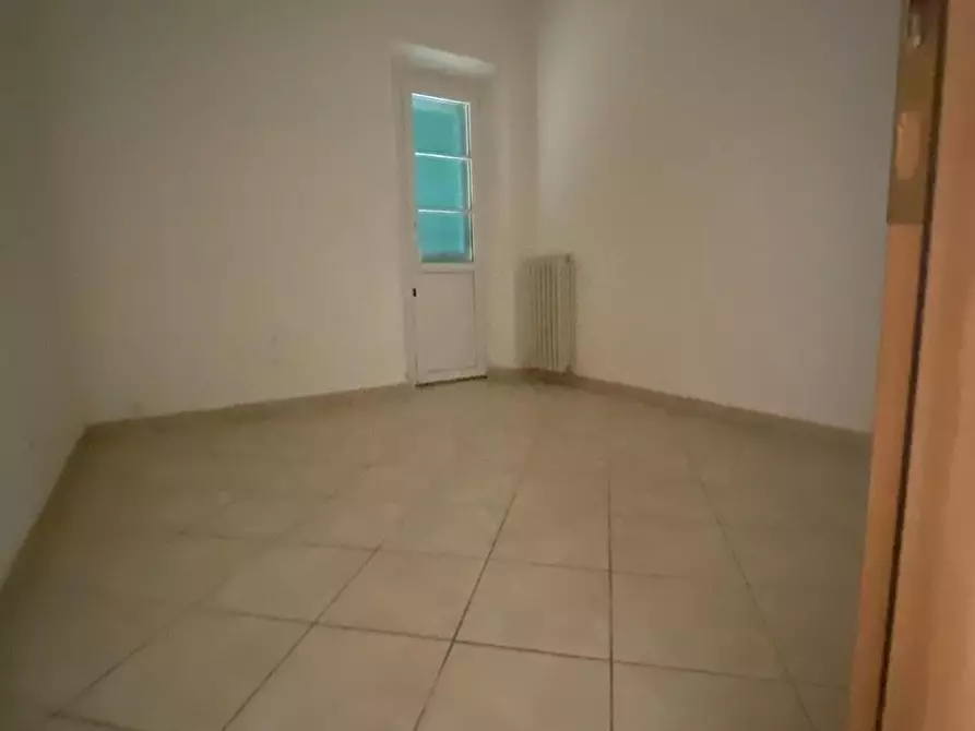 Immagine 9 di Villa in vendita  a San Giuliano Terme