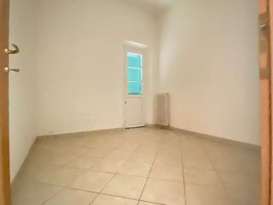 Immagine 8 di Villa in vendita  a San Giuliano Terme