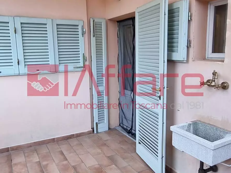 Immagine 21 di Appartamento in affitto  a Pontedera