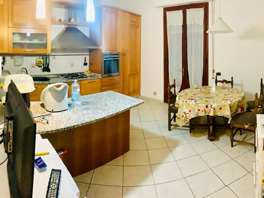 Immagine 5 di Appartamento in affitto  a Empoli