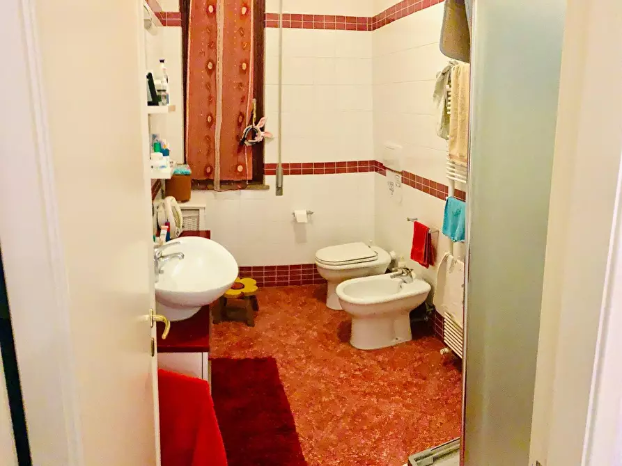 Immagine 12 di Appartamento in affitto  a Empoli