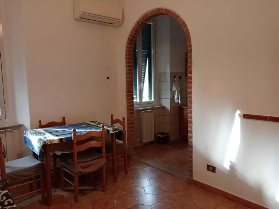 Immagine 2 di Appartamento in vendita  a Pisa