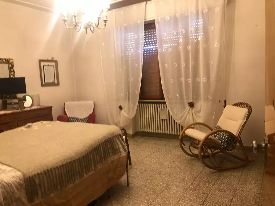 Immagine 11 di Casa semindipendente in vendita  a Pontedera