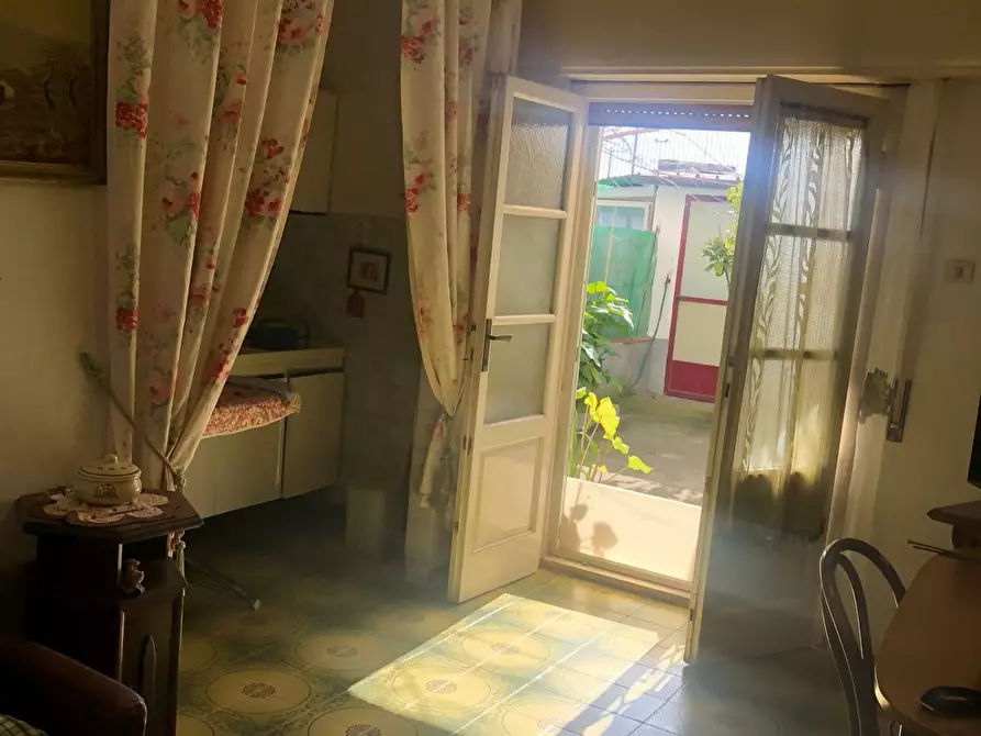 Immagine 2 di Casa semindipendente in vendita  a Pontedera