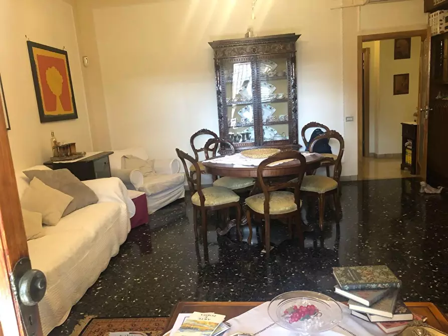 Immagine 12 di Casa semindipendente in vendita  a Pontedera