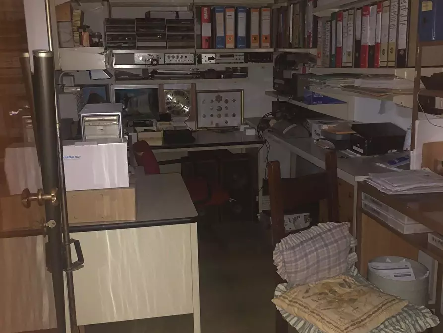 Immagine 9 di Casa semindipendente in vendita  a Pontedera