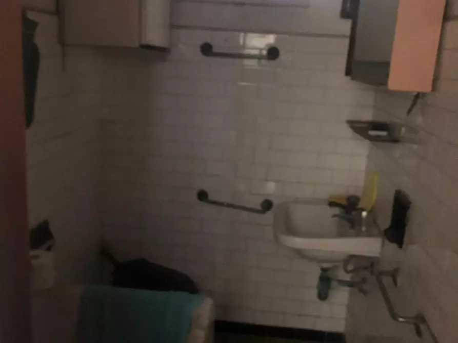 Immagine 5 di Casa semindipendente in vendita  a Pontedera