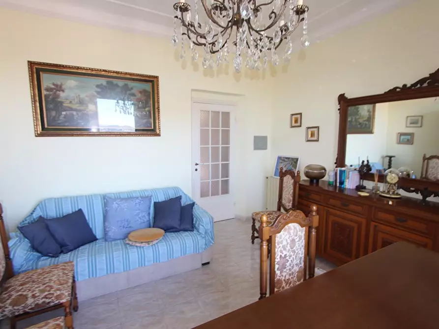 Immagine 2 di Appartamento in vendita  a La Spezia