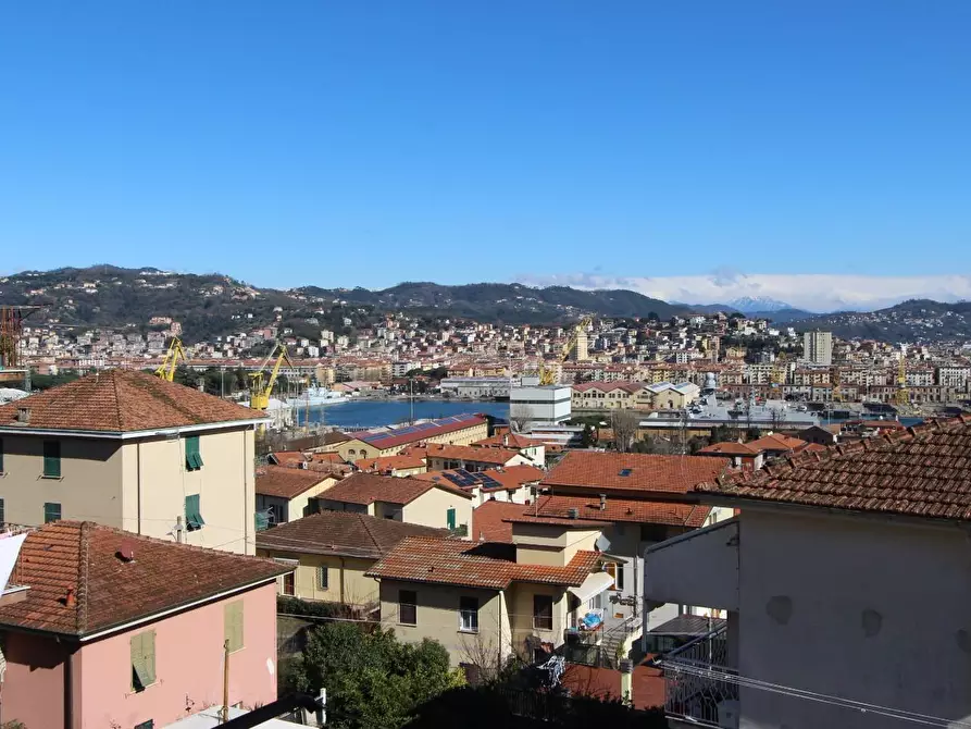 Immagine 7 di Appartamento in vendita  a La Spezia