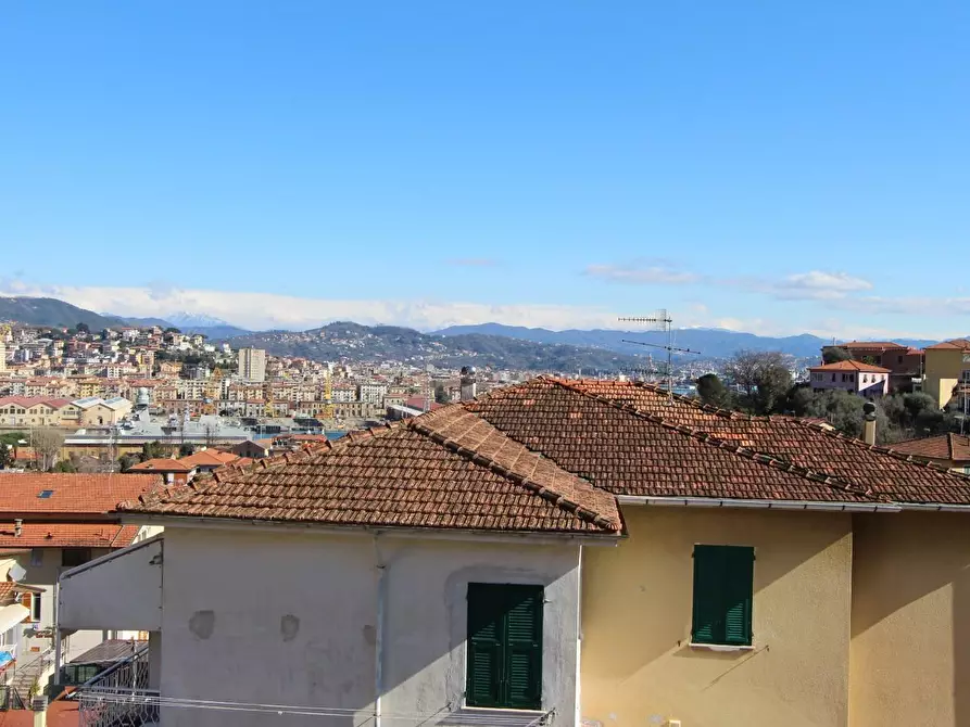 Immagine 8 di Appartamento in vendita  a La Spezia