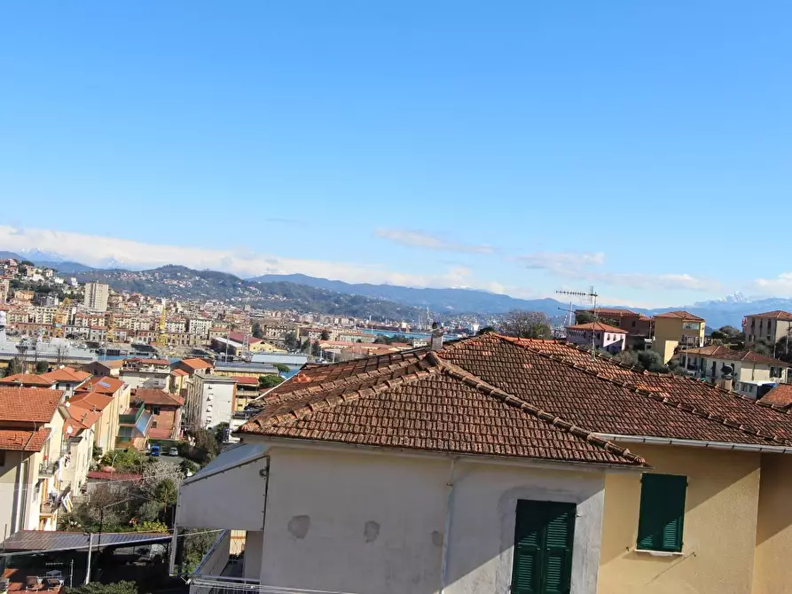 Immagine 13 di Appartamento in vendita  a La Spezia