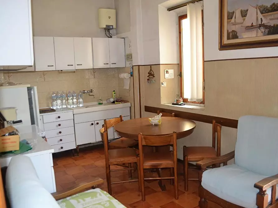 Immagine 12 di Appartamento in vendita  a Poggibonsi