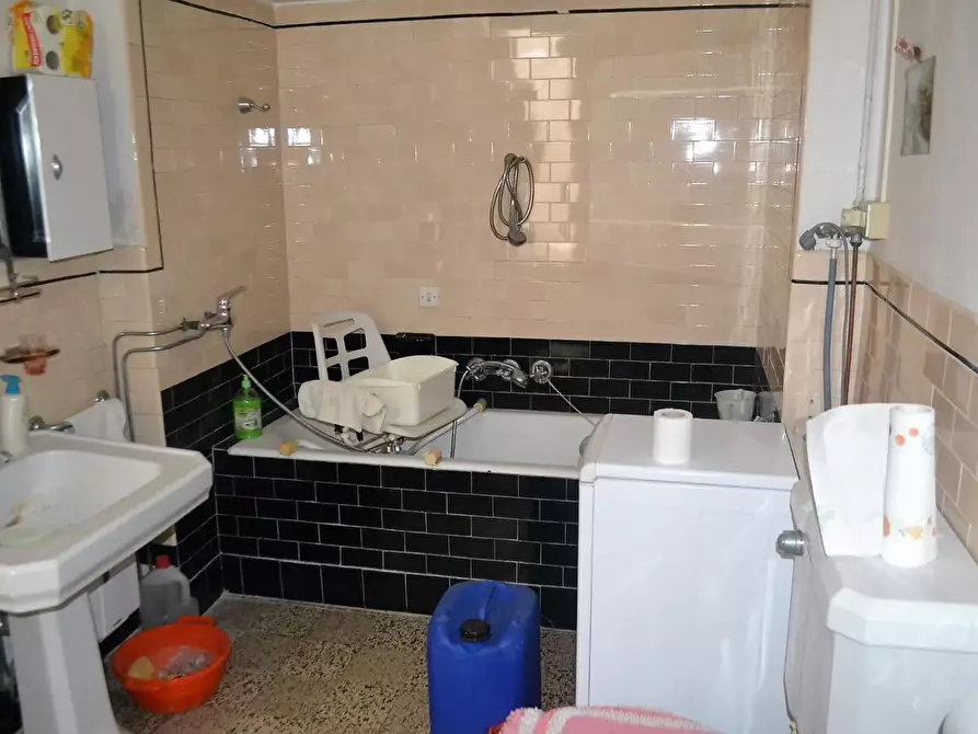 Immagine 15 di Appartamento in vendita  a Poggibonsi