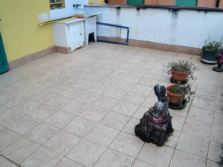 Immagine 10 di Appartamento in vendita  a Poggibonsi