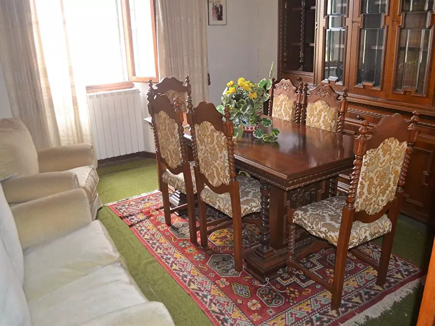 Immagine 14 di Appartamento in vendita  a Poggibonsi