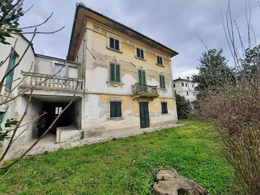 Immagine 1 di Casa indipendente in vendita  a Porcari