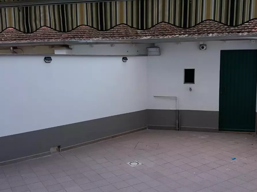 Immagine 12 di Appartamento in vendita  a Empoli