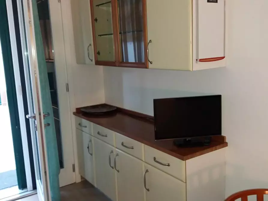 Immagine 10 di Appartamento in vendita  a Empoli