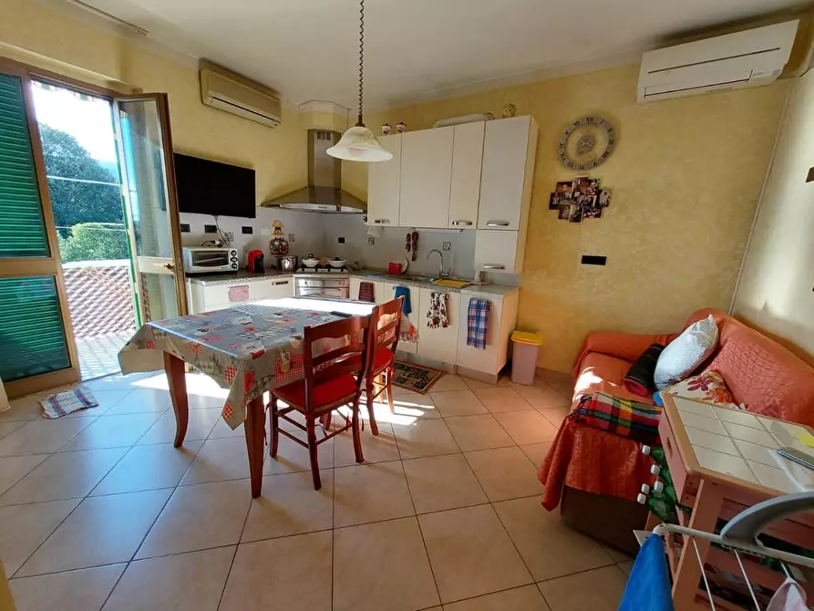 Immagine 4 di Appartamento in vendita  a Buti