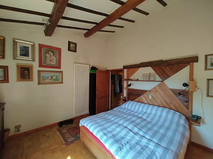 Immagine 12 di Rustico / casale in vendita  a Chianni