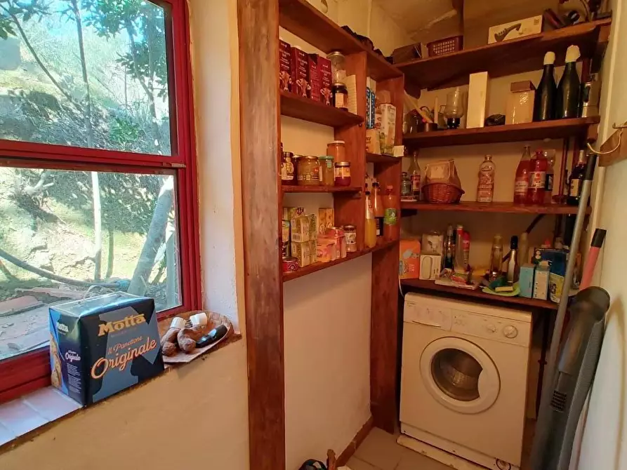 Immagine 10 di Rustico / casale in vendita  a Chianni