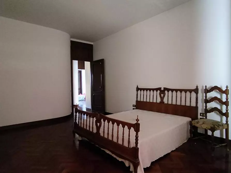 Immagine 31 di Villa in vendita  a Castelfranco Di Sotto