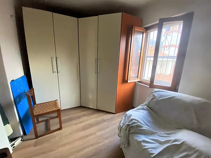 Immagine 17 di Appartamento in vendita  a Carrara