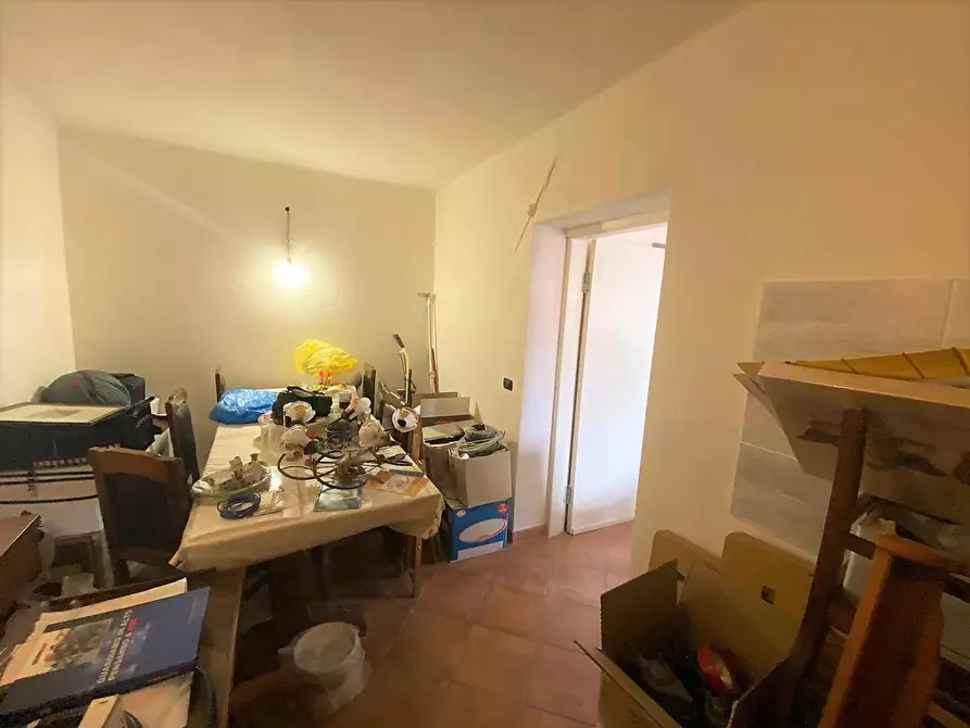 Immagine 6 di Appartamento in vendita  a Carrara