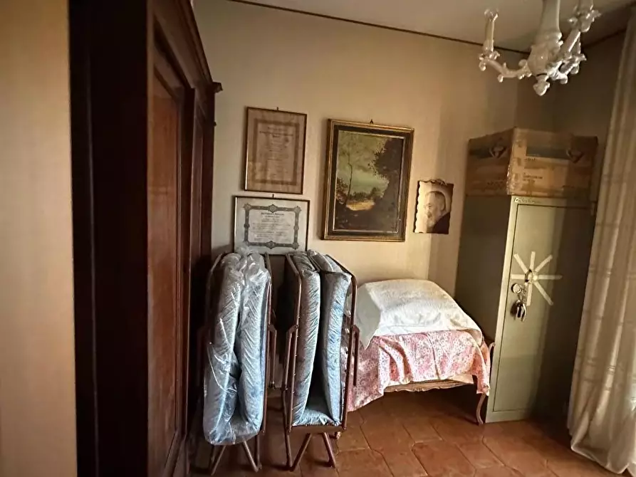 Immagine 16 di Appartamento in vendita  a Massa