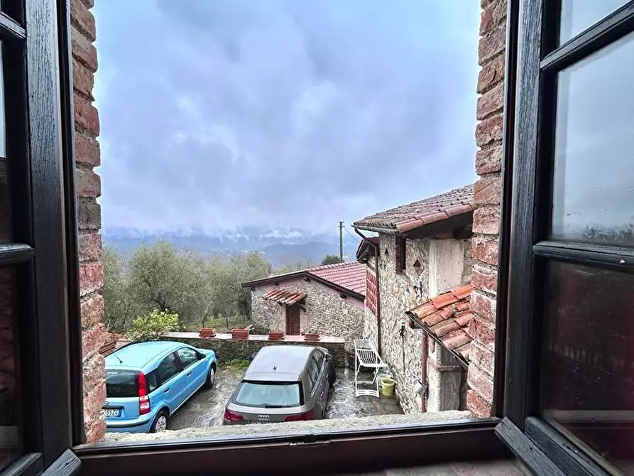 Immagine 22 di Casa indipendente in vendita  a Fivizzano