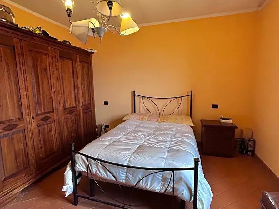 Immagine 16 di Casa indipendente in vendita  a Fivizzano