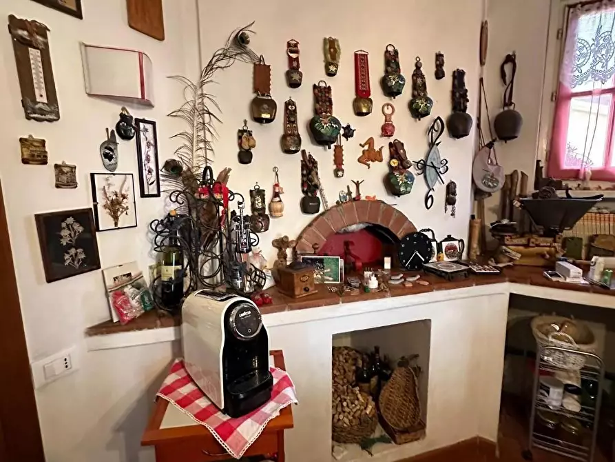 Immagine 3 di Villetta a schiera in vendita  a Massa