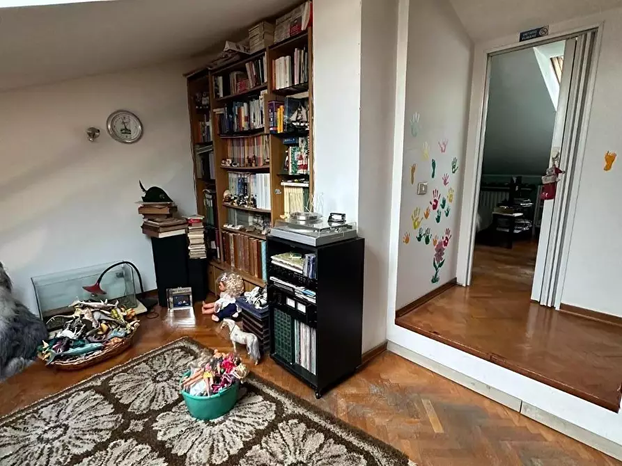 Immagine 33 di Villetta a schiera in vendita  a Massa