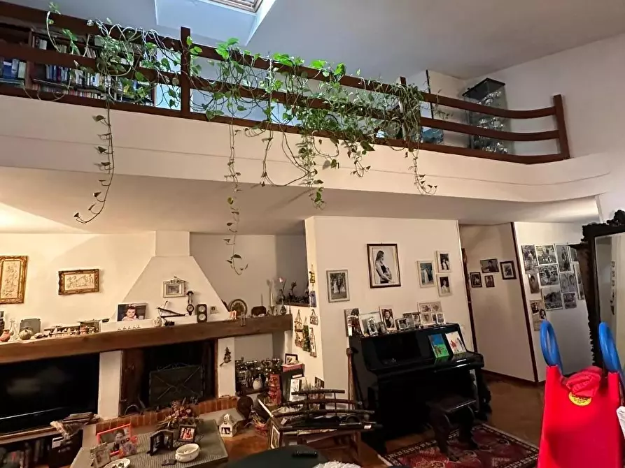 Immagine 18 di Villetta a schiera in vendita  a Massa