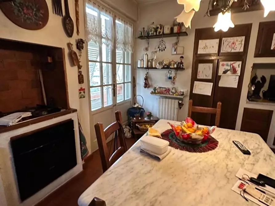 Immagine 7 di Villetta a schiera in vendita  a Massa