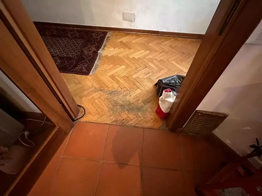 Immagine 8 di Villetta a schiera in vendita  a Massa