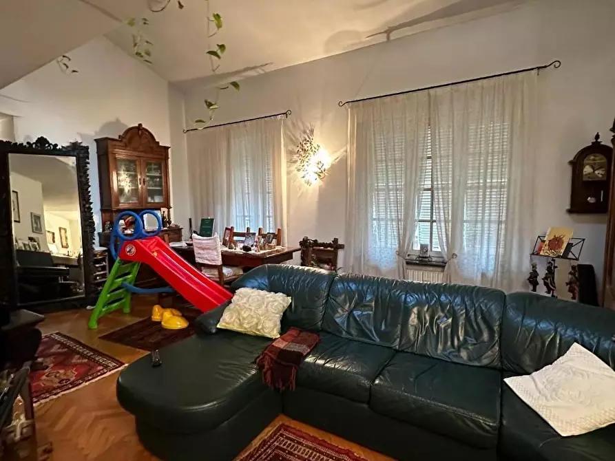 Immagine 16 di Villetta a schiera in vendita  a Massa