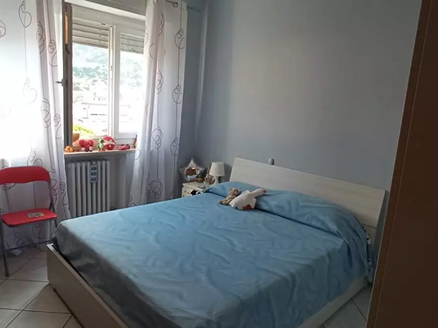 Immagine 3 di Appartamento in vendita  a Massa